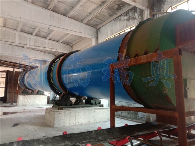 選擇牧草流水線(xiàn)烘干機(jī)材料應(yīng)考慮哪些方面?